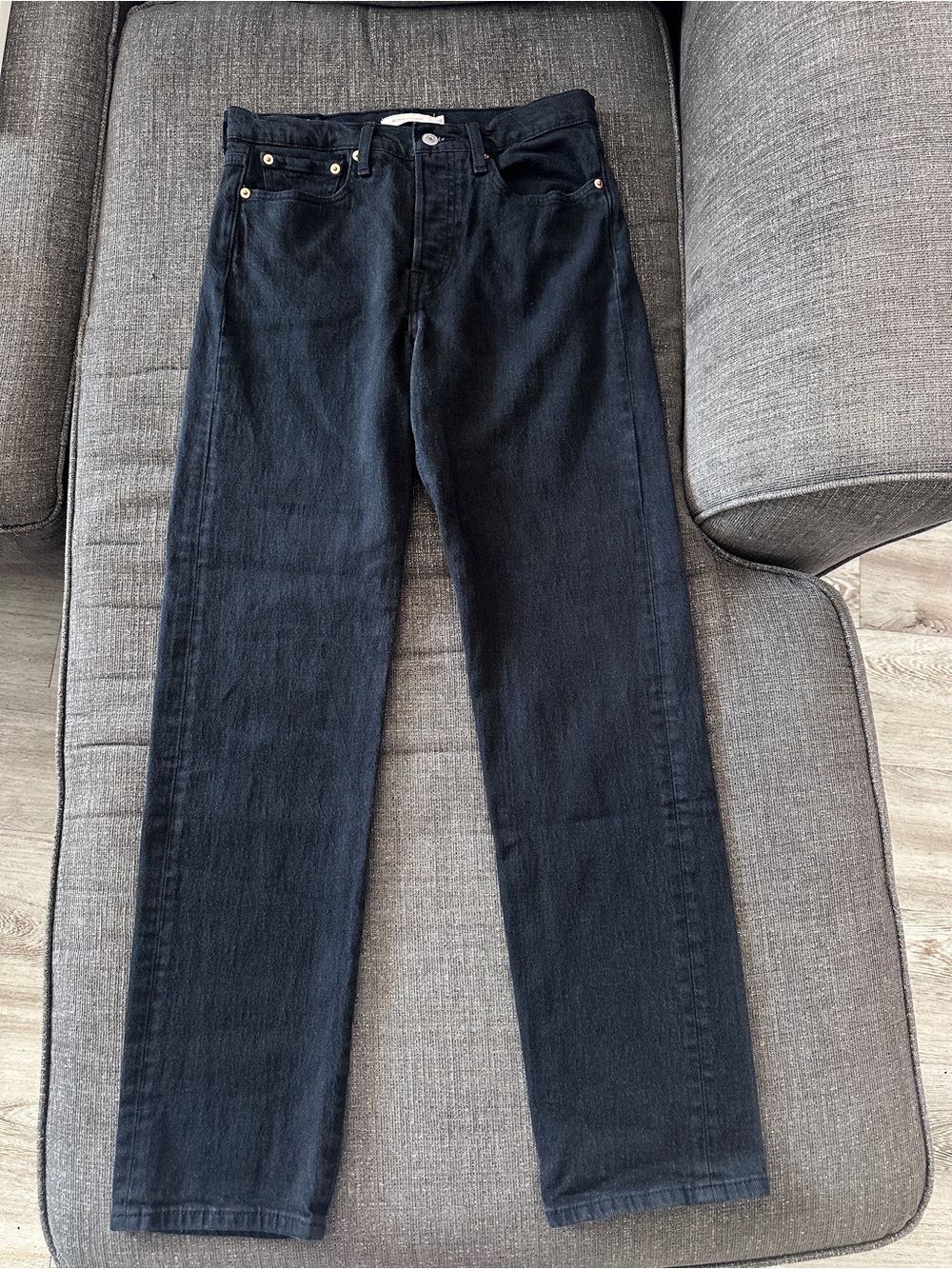 Levi’s Premium Wedgie Straight High Rise Black Jeans Size 28